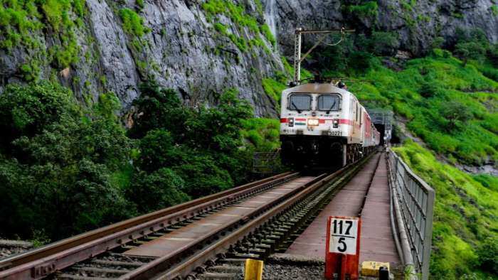 Central Railway monitors ghat section and takes adequate measures for safe train operations during coming monsoon