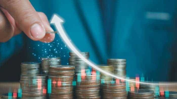 Top 3 Midcap Stocks to BUY Shree Renuka Sugar India Cements IDFC First Bank check expert target