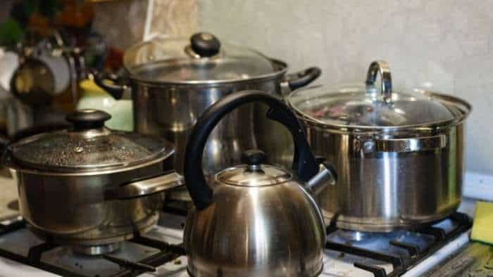 Government makes ISI mark mandatory for stainless steel and aluminium utensils