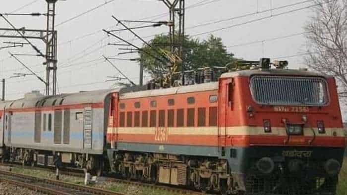 Sawan Special Train Railway Announces special train for Mathura Kasganj and Banaras