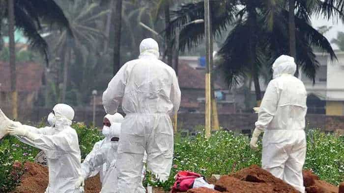 Kerala Nipah Virus 14 Years Old Boy Passes Away due to heart attack during treatment 
