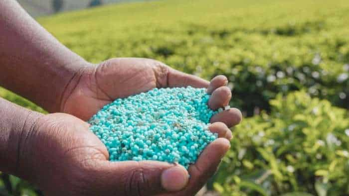 budget 2024 Economic Survey suggests use of digital system Agri Stack for better targeting of fertiliser subsidy