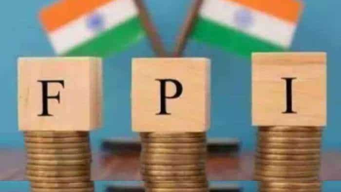 Foreign Portfolio Investors FPI Invested 33600 Crore Rupees in July at Indian Share Market