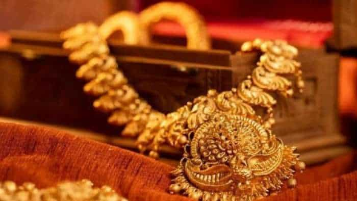 Gold Price Today 1st august 22kt 24kt gold rates in india gold silver jumps on mcx check latest rates