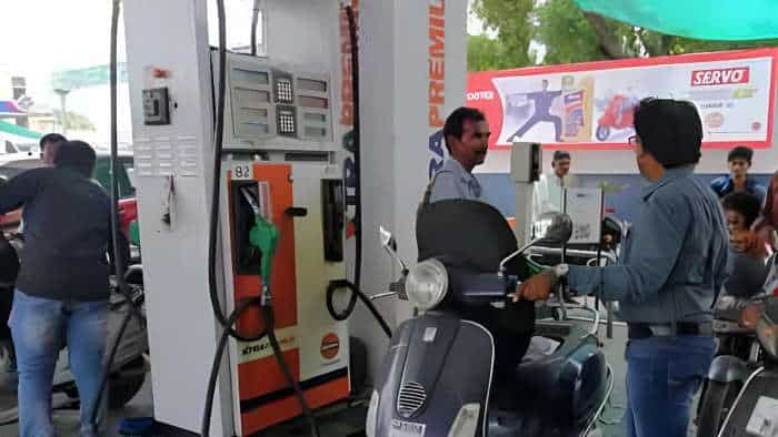 Petrol-Diesel Price 10th August 2024, crude oil price nears 76 dollar per barrel, know the latest Petrol-Diesel rates