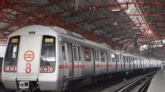 Delhi Metro Achieves New Ridership Record on 13th August 2024 with 7238271 passengers in single day