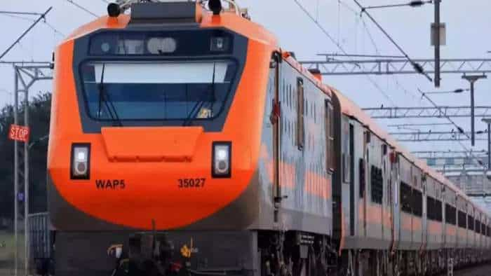 Indian Railway Announces Special Train for festive season check routes and time table