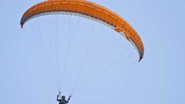 Bir Billing highest paragliding spot of asia available in India best place for adventure lovers