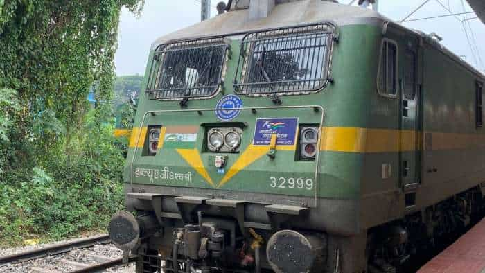 Loco pilots complain about bed bugs and mosquitoes said it may cause of train accident