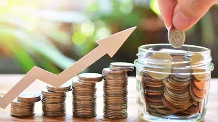 How SIP Works and make huge corpus with small deposits sip mutual funds features benefits investors should know