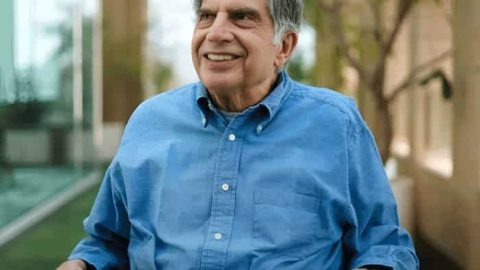  Ratan Tata Death: नहीं रहे दिग्गज उद्योगपति रतन टाटा, 86 साल की उम्र में ली आखिरी सांस 