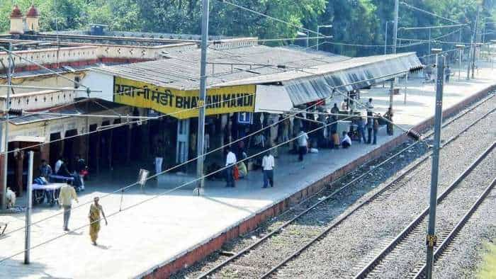 Bhawani Mandi Railway Station which lies Between Rajasthan and Madhya Pradesh