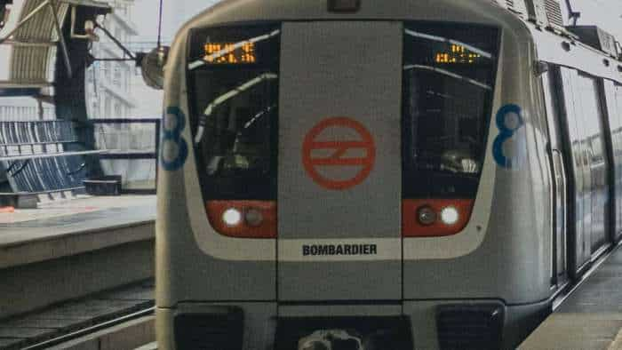 Delhi Metro SERVICES TO START EARLY AT 3 AM ON 26TH JANUARY FOR REPUBLIC DAY