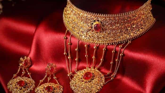  85% के बुल रन के लिए तैयार यह Jewellery Stock, 60% टूटा भाव; IPO प्राइस के नीचे आया 