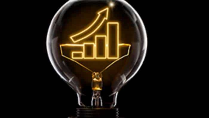  10 लाख करोड़ का होगा लोन बुक, 70% रिटर्न दे सकता है यह पावर PSU Stock 