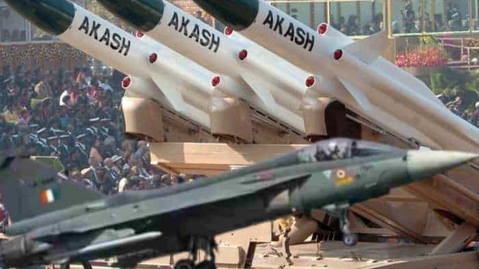 ₹54000 करोड़ के बूस्टर के बाद जानें BEL, HAL, BDL के लिए फ्रेश टारगेट Best Defence Stocks to BUY Bharat Electronics Hindustan Aeronautics Bharat Dynamics 54000 crore DAC booster