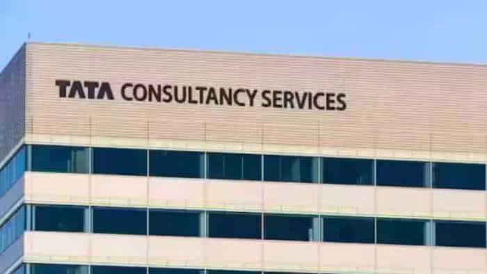 TCS Employee have to wait long for Performance Appraisal due to global uncertainty amid tariff war