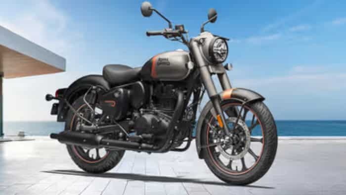 Royal Enfield ने नेपाल में लॉन्च की नई Classic 350; सिक्योरिटी के तौर पर दिया ये नया फीचर ROYAL ENFIELD LAUNCHES THE ALL NEW CLASSIC 350 IN NEPAL with dual channel ABS