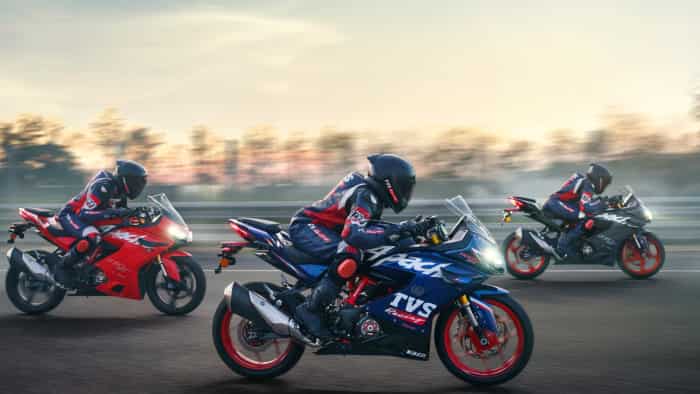 नए 'तेवर' के साथ मार्केट में उतरी 2025 TVS Apache RR310; कई सेगमेंट फर्स्ट फीचर और कीमत बस इतनी... 2025 tvs apache RR 310 launched in india by TVS motor with advanced features