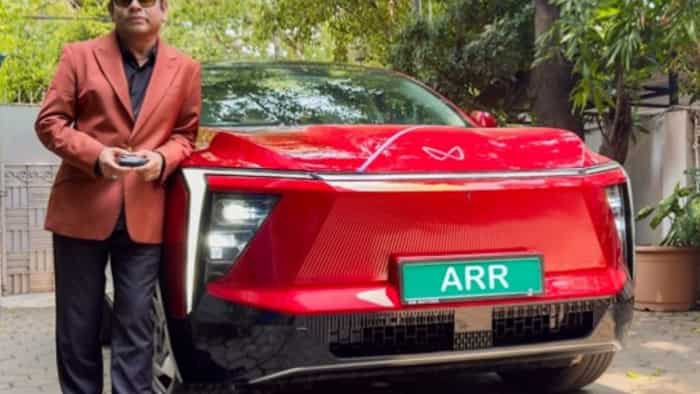 AR Rahman घर लाए 5-स्टार रेटिंग वाली ये मजबूत इलेक्ट्रिक कार; पहले बना चुके हैं साउंड डिजाइन AR rehman bought mahindra XEV9e made song for this mahindra electric car