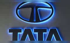  13 लाख रीटेल निवेशकों के लिए जरूरी खबर, IPO प्राइस तक फिसल सकता है यह Tata Group Stock 