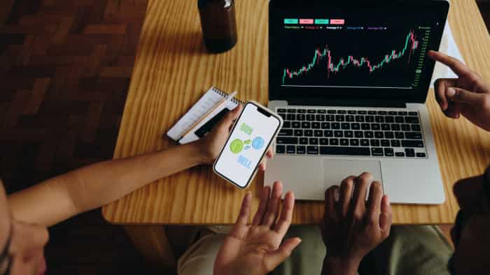  बिना ब्रोकरेज ट्रेडिंग! कैसे करें बड़ा मुनाफा – जानिए Stoxkart के CEO प्रणय अग्रवाल से 