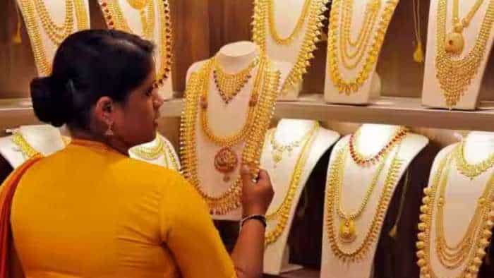 Gold Price Today: Gold price is up by around rs. 1600, price of 10 gram reached to near rs. 1 lakh