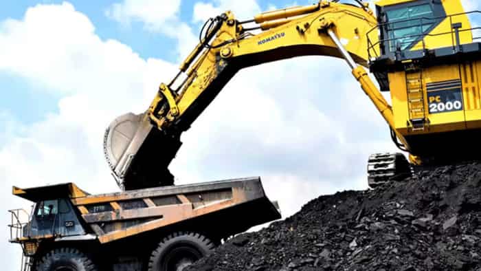 high-level meeting between G. Kishan Reddy and Ashwini Vaishnaw to review coal logistics and transportation efficiency
