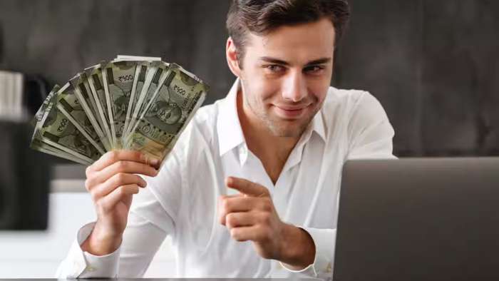 इन 5 बैंकों में Minimum Balance का चक्कर खत्म, अकाउंट में पैसे रखो या मत रखो, नहीं लगेगा जुर्माना, देखिए लिस्ट इन 5 बैंकों में Minimum Balance का चक्कर खत्म, अकाउंट में पैसे रखो या मत रखो, नहीं लगेगा जुर्माना, देखिए लिस्ट