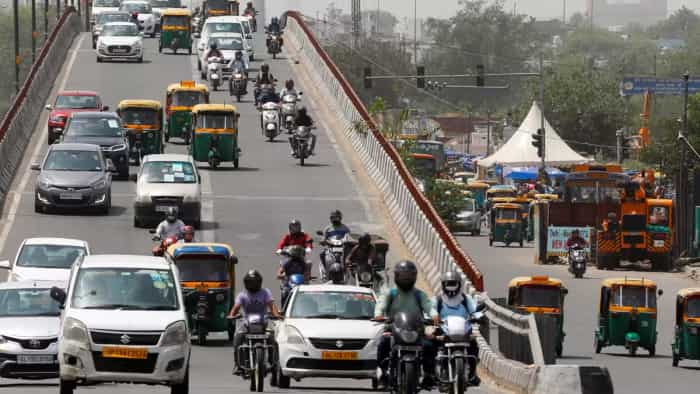 Traffic challan rules for helmet seatbelt and over speeding challan issued twice a day or not 