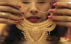  Gold-Silver Price: सोने ने लगाई बड़ी छलांग, चांदी ऑल-टाइम हाई पर, भाव जानते ही कहेंगे-'अब नहीं खरीदने गहने!' 