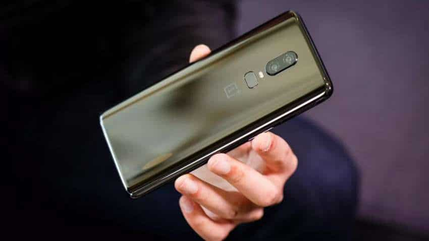 लॉन्च से पहले मिल सकता है Oneplus 6T, कंपनी खुद 'गिफ्ट' करेगी ये फोन