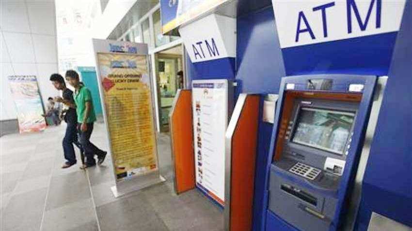  ATM ट्रांजेक्शन हुई फेल, खाते से कट गया पैसा तो ऐसे वापस पाएं अपनी रकम