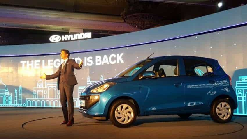 बॉलीवुड किंग शाहरुख खान ने लॉन्च की Hyundai Santro, देखिए PHOTOS