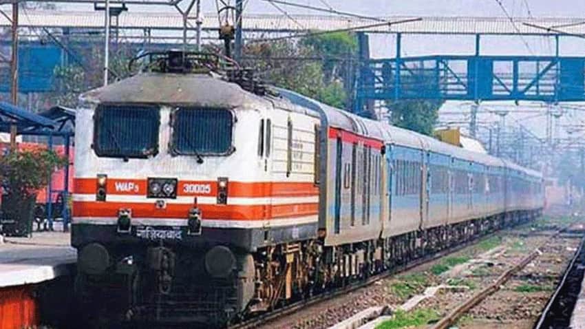 रेलवे ने कैंसिल की 234 रेलगाड़ियां, जानें इसके पीछे का कारण
