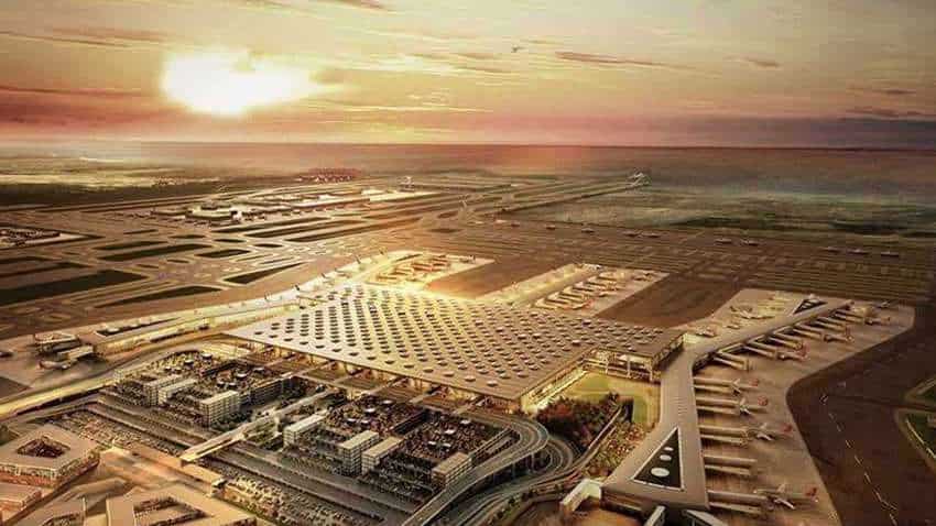 दुनिया के सबसे बड़े हवाईअड्डे में ढेरों हैं खूबियां, साल भर में 20 करोड़ यात्री करेंगे सफर 