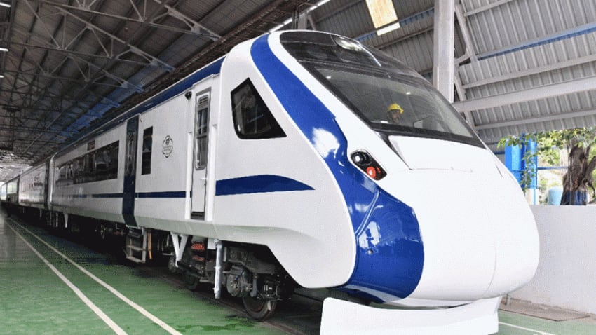 तोहफे की तरह खास पैकिंग में दिल्ली पहुंचेगी देश की सबसे आधुनिक रेलगाड़ी Train 18, रेलवे ने की ये तैयारी