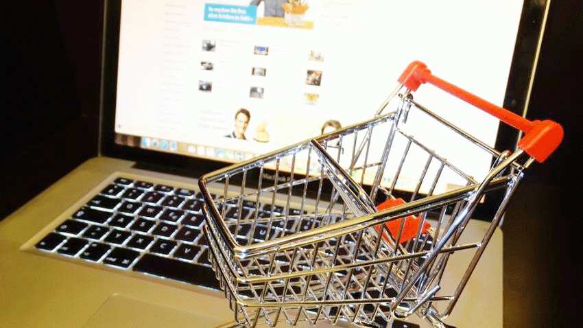 इस त्योहार ऑनलाइन सबसे ज्यादा बिका ये सामान, जानें कितने की हुई online shopping