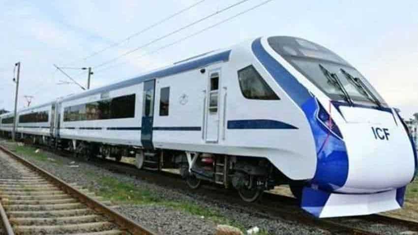 EXCLUSIVE : 180 किलोमीटर की रफ्तार से दौड़ी Train 18, देश की पहली सेमी हाई स्पीड ट्रेन बनी