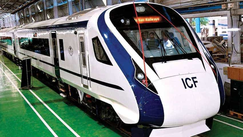 Train 18 जल्द ही देश भर में दौड़ती दिखेगी, रेल मंत्रालय ने दिए ये आदेश