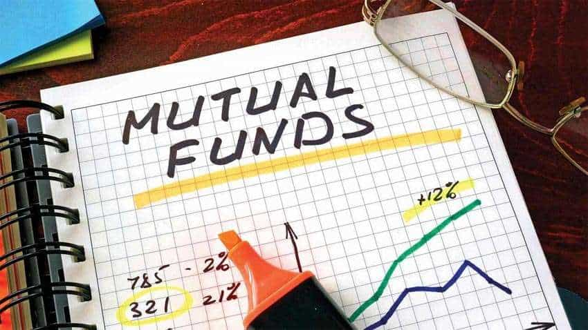 Mutual Funds की तरफ बढ़ रहा है निवेशकों का रुझान, नवंबर में किया 1.4 लाख करोड़ रुपये का निवेश