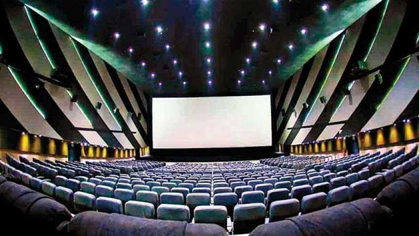 GST Council meeting: फिल्म देखने वालों को GST काउंसिल का तोहफा, अब मूवी टिकट होंगी सस्ती