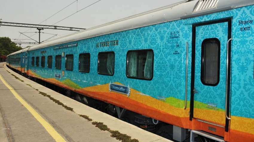 Indian railways के ये 4  नियम कोहरे के दौरान आसान बना देंगे आपकी यात्रा