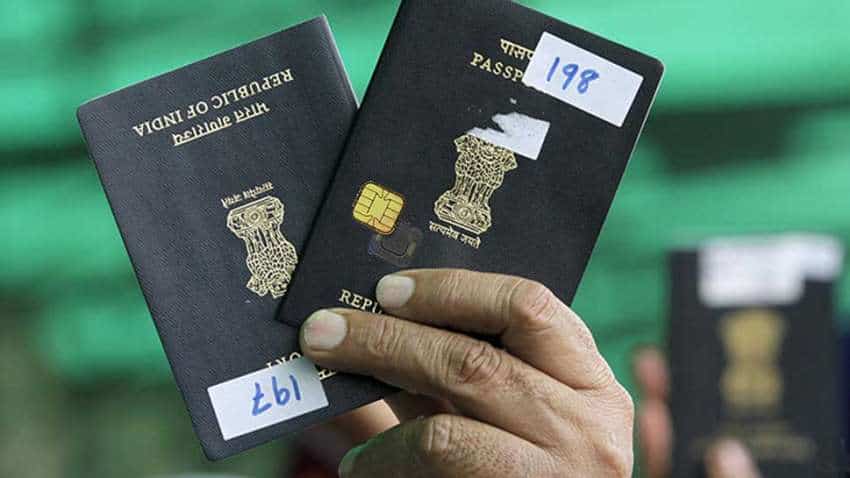 पुराना पासपोर्ट हो जाएगा 'बेकार', मोदी सरकार जल्द लाएगी 'चिप' वाला नया Passport