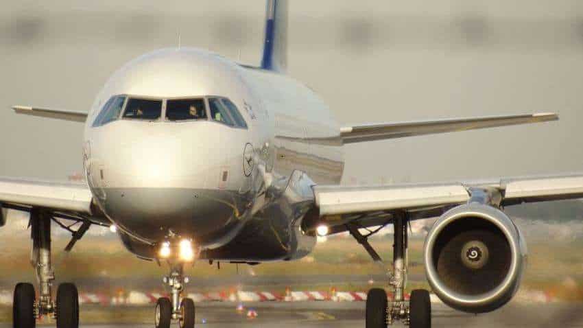 देश में हवाई यात्रियों की संख्या में पिछले साल बंपर बढ़ोतरी, इतने करोड़ लोगों ने भरी उड़ान