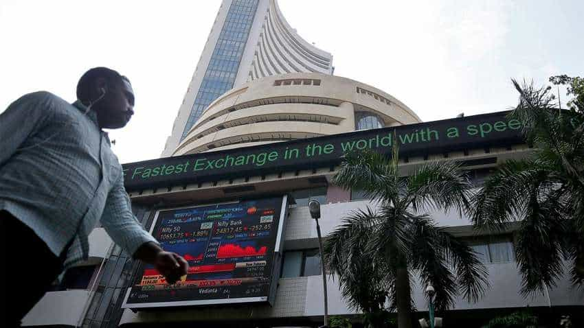 Sensex की टॉप 4 कंपनियों का मार्केट कैप 54,456 करोड़ रुपये बढ़ा, RIL को सबसे अधिक लाभ