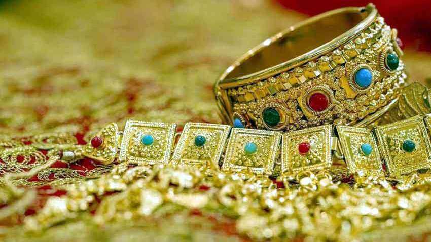 Gold  इस साल निवेशकों को खूब लुभाएगा, ये है खास वजह, चांदी को भी मिलेगा सपोर्ट