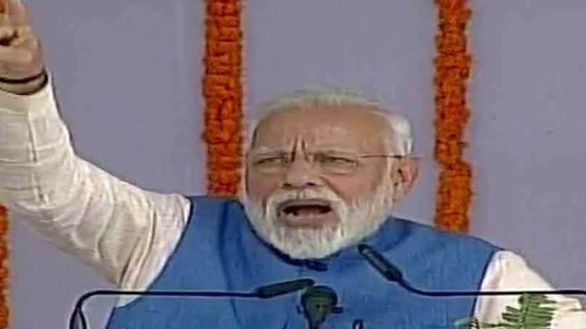 PM मोदी बोले- 'वंदे भारत एक्सप्रेस' सबसे बड़ा उदाहरण, फिर भी इस बात पर जताया दुख