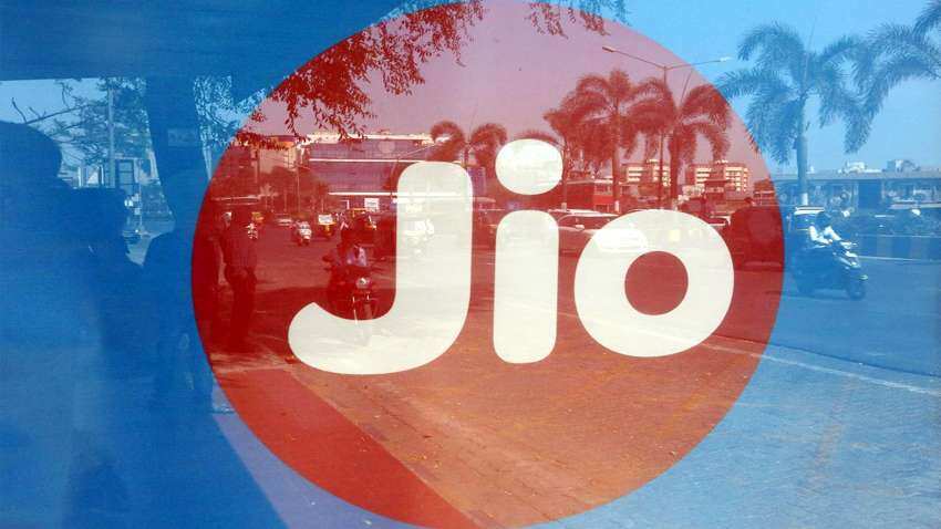 Jio लेकर आया यह खास ऑफर, हर रोज मिल रहा इतना जीबी डेटा बिल्कुल मुफ्त