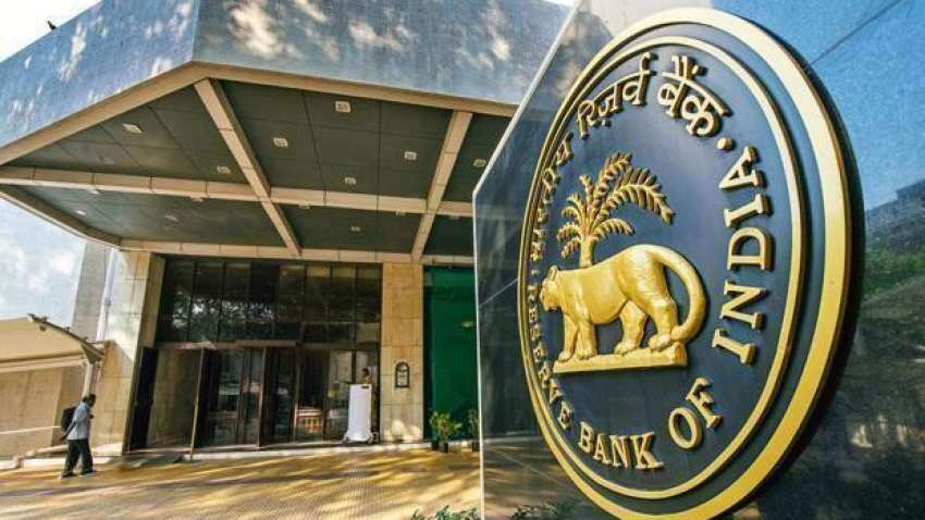 पेमेंट सिस्टम डेटा पर RBI की सफाई- भारत में ही स्टोर करना होगा डेटा